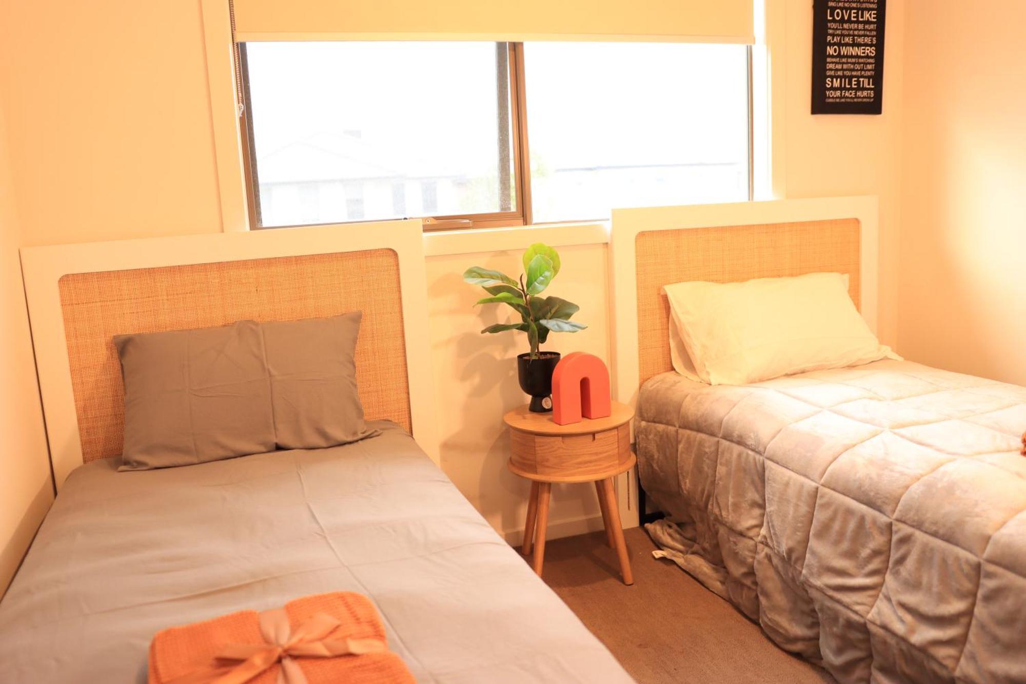 Melbourne Holiday House For 15 Peoples In Sanctuary Lake Point Cook Luaran gambar