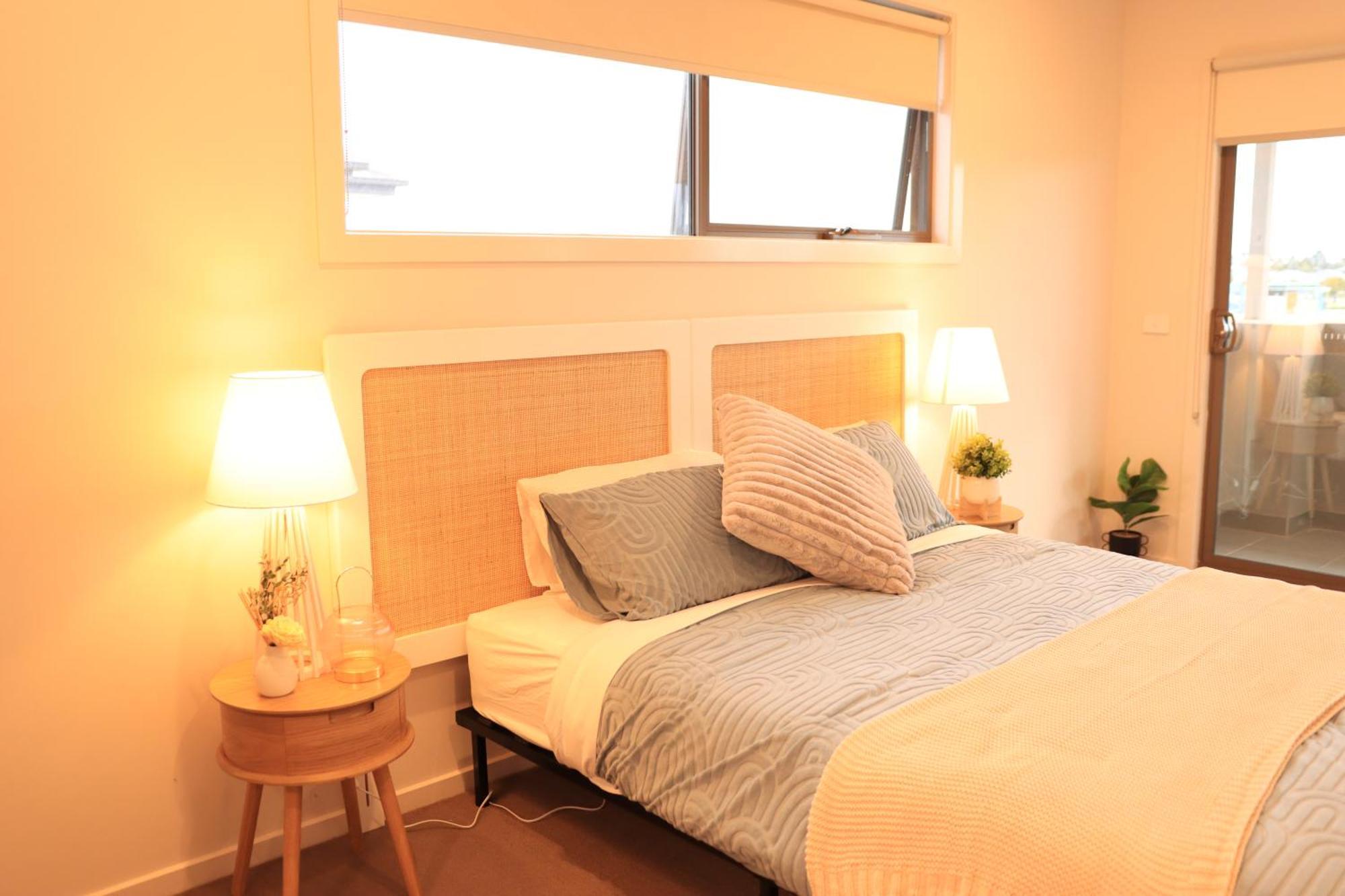 Melbourne Holiday House For 15 Peoples In Sanctuary Lake Point Cook Luaran gambar