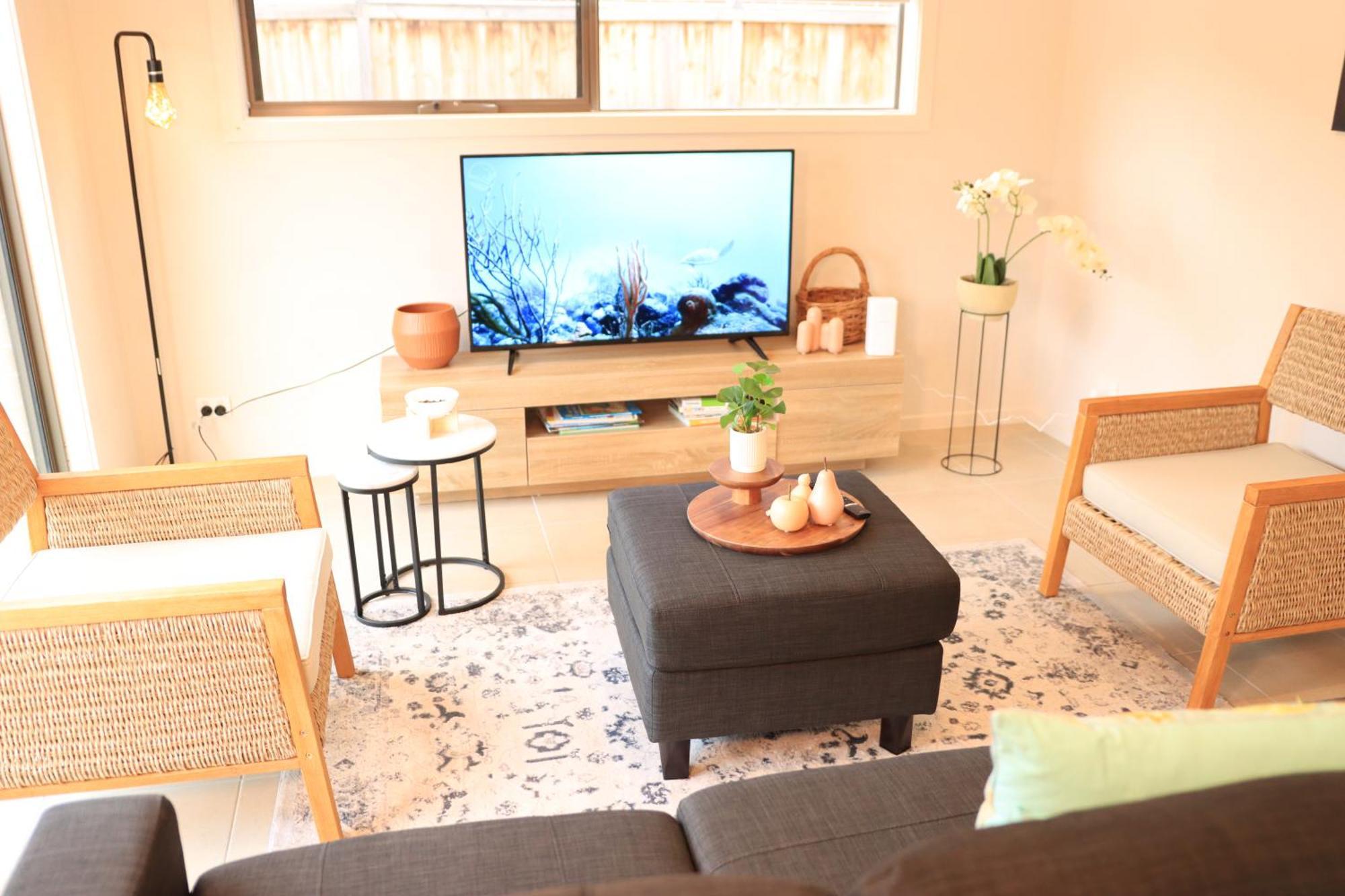 Melbourne Holiday House For 15 Peoples In Sanctuary Lake Point Cook Luaran gambar