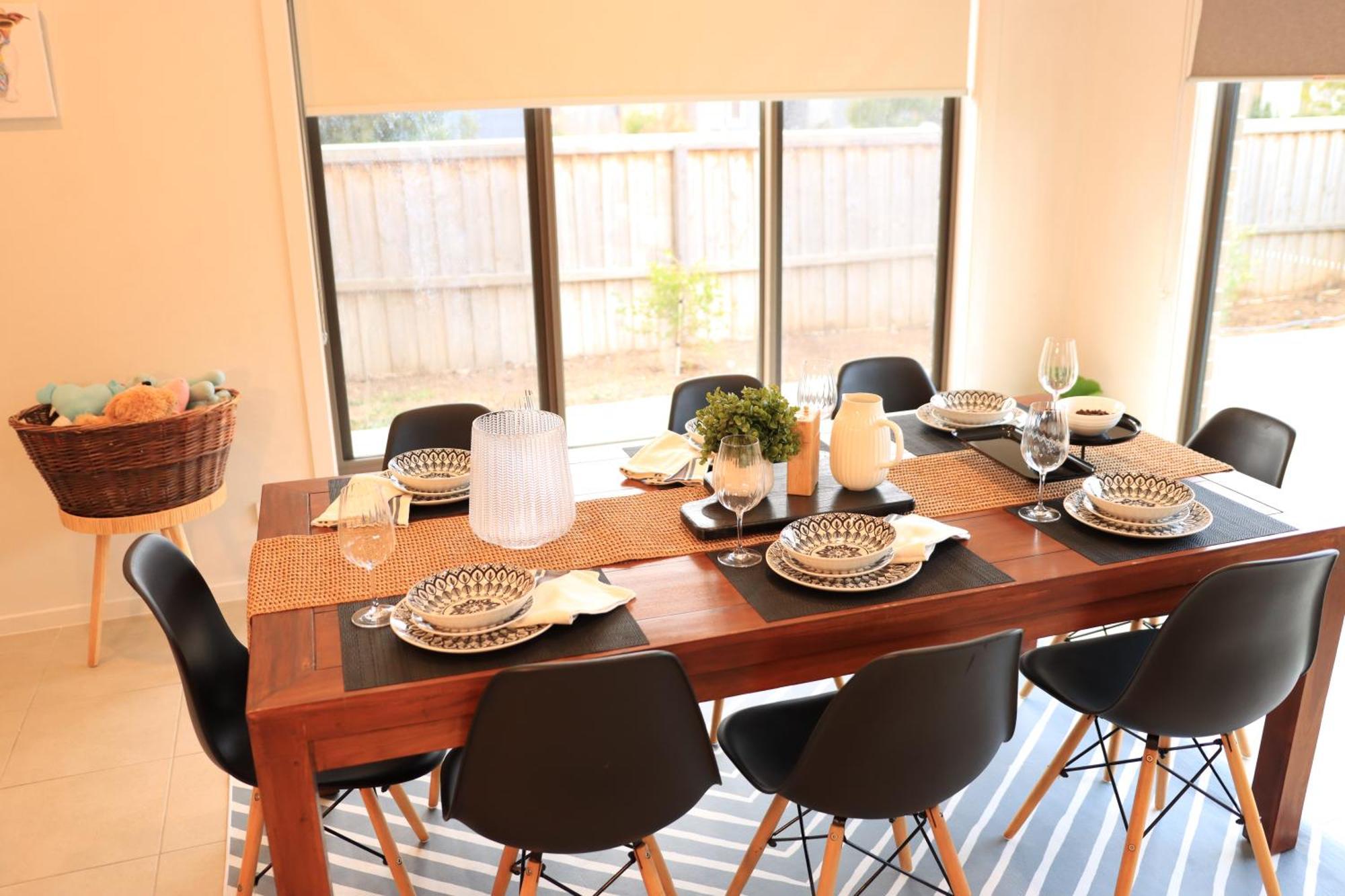 Melbourne Holiday House For 15 Peoples In Sanctuary Lake Point Cook Luaran gambar