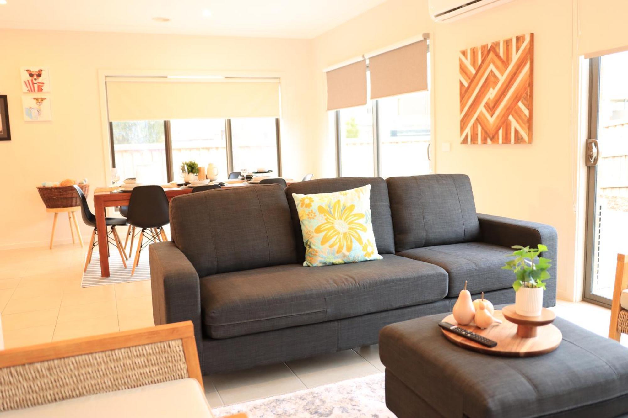 Melbourne Holiday House For 15 Peoples In Sanctuary Lake Point Cook Luaran gambar